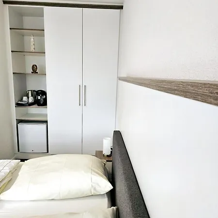Pensionat Haus Am Binnensee 2*