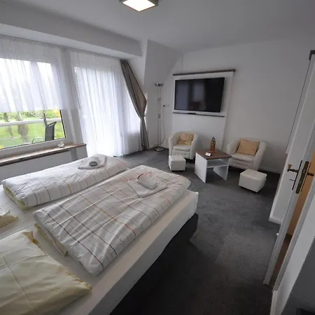 Haus Am Binnensee Guest house *