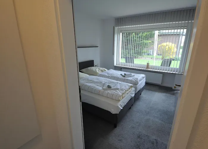 ゲストハウス Haus Am Binnensee 2*